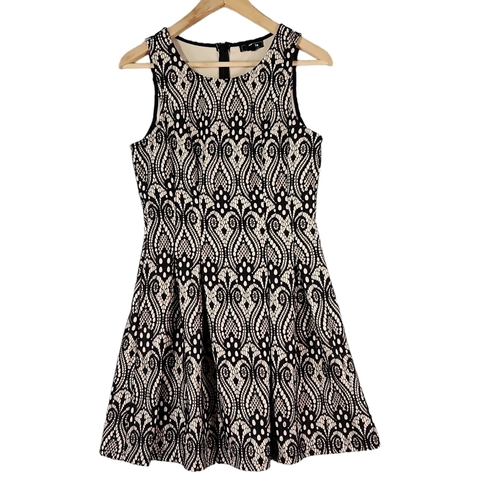 Soiéblu Black Lace Dress